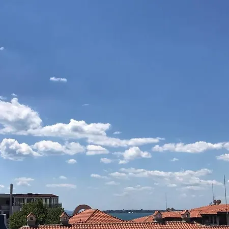 комфортное жильё в 250 метрах от моря ! Apartmán Sveti Vlas